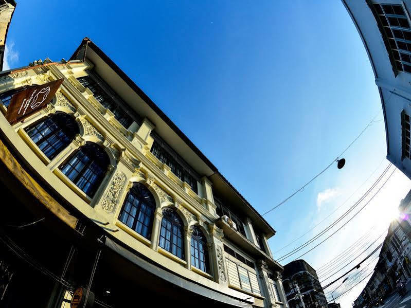 The Rommanee Classic Guesthouse Phuket Exterior photo